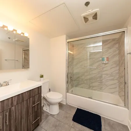 Family Friendly 2br South Loop With Optional Parking And Gym Access Sleeps Up To 8 Near Mccormick Place And Soldier Field
