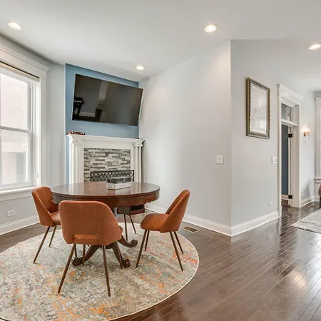 Spacious With Deck About 3 Mi To Downtown Chicago! Chicago