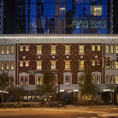 Viceroy 5* Chicago