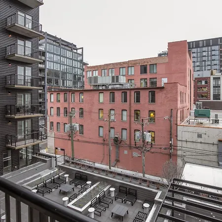 River North 1br W Yoga Nr Riverwalk Chi-1036 Chicago
