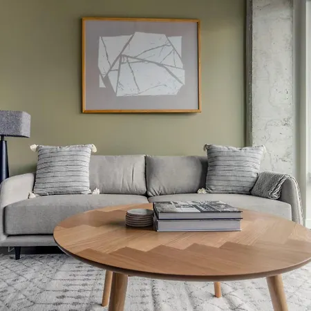 River North 1br W Yoga Nr Riverwalk Chi-1036