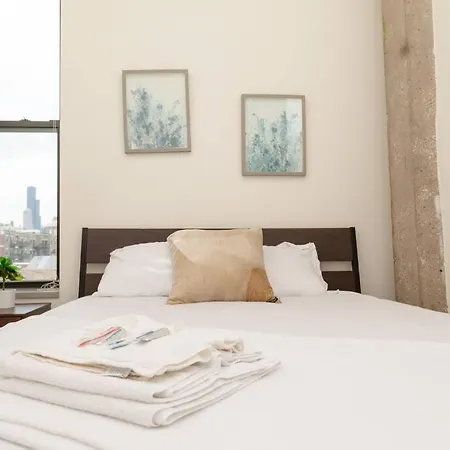 Family-friendly 3br Near Mccormick Place, Soldier Field & Shedd Aquarium, A Prime South Loop Spot * Chicago