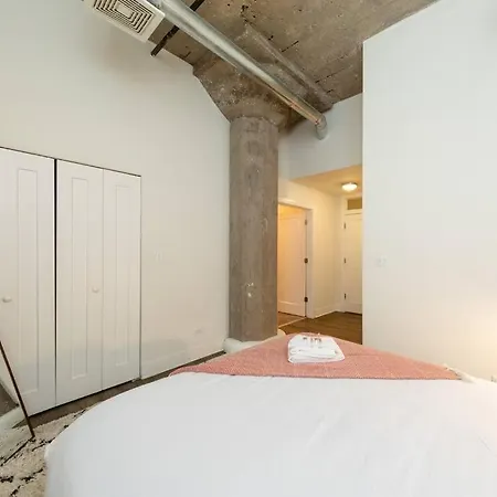 Family-friendly 3br Near Mccormick Place, Soldier Field & Shedd Aquarium, A Prime South Loop Spot * Chicago