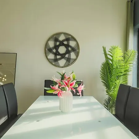 Apartment Luxury 6br Prime South Loop Perfect Location For Families Or Groups Near Soldier Field, Museum Campus & Mccormick Place Chicago