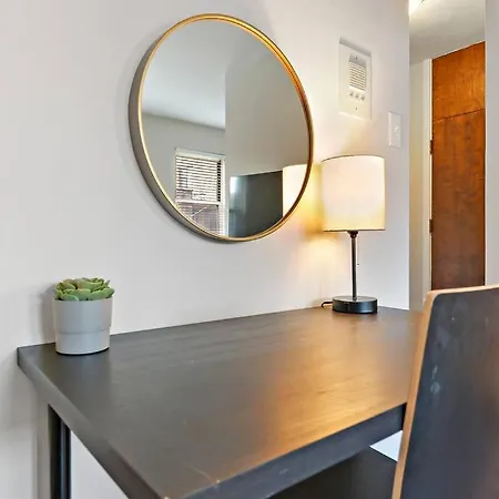 Lively & Fully Furnished 1br - Kenwood 408 * Chicago