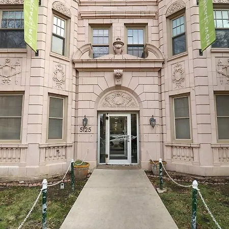 Lively & Fully Furnished 1br - Kenwood 408 Apartment