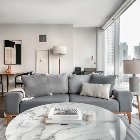 Apartment Streeterville Jr 1br W Pool Gym Nr Riverwalk Chi-875
