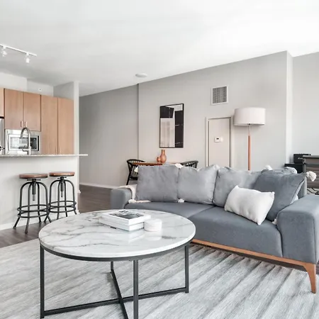 Apartment Streeterville Jr 1br W Pool Gym Nr Riverwalk Chi-875
