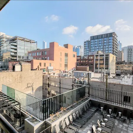 River North 1br W Pool Fitness 1 Block To L Chi-1039 Apartment Chicago