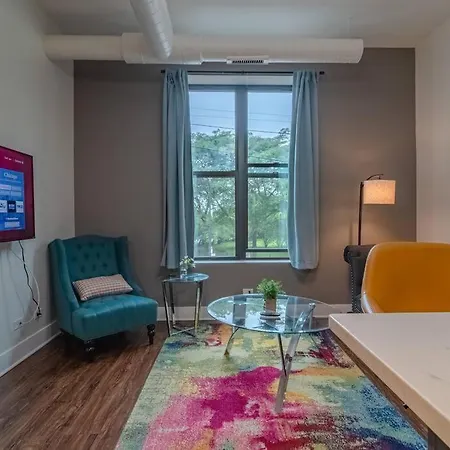 Stylish 420 Friendly 3br Near Soldier Field And Mccormick Place Apartment *