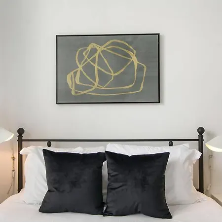 Serene In Hyde Park - Del Prado 706 Apartment Chicago