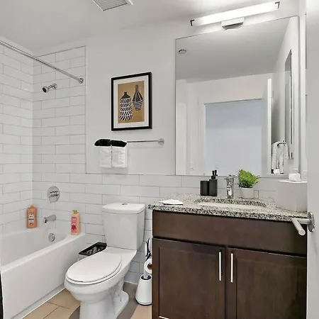 2br Stylish In Hyde Park - Shoreland 1320 Chicago