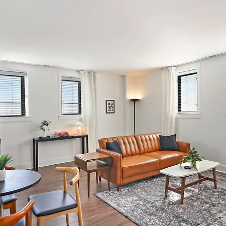 2br Stylish In Hyde Park - Shoreland 1320 Chicago