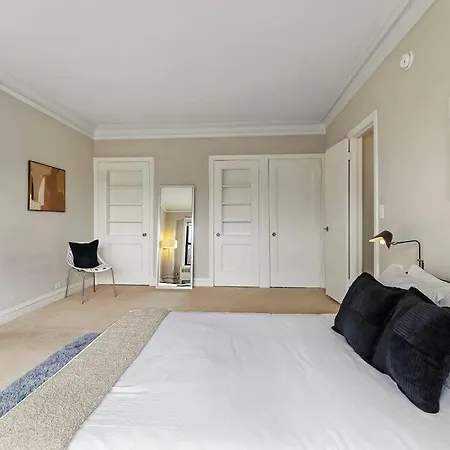 1br Calm, Cozy & Furnished In Hyde Park - Windermere 402