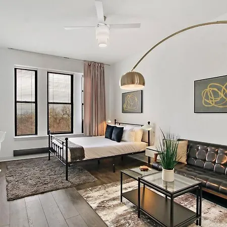 Serene In Hyde Park - Del Prado 706 Apartment Chicago