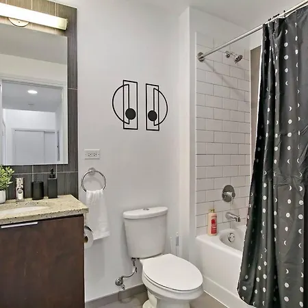 1br Modern In - Del Prado 811