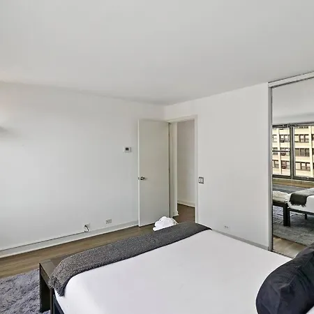 Spacious & Modern 2br - Algonquin 06-008e *