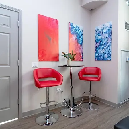 Bright 2br With Gym And Optional Parking Near Soldier Field, Museum Campus, Mccormick Place * Chicago