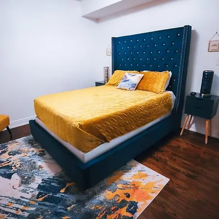 The Blue Golden Luxury Modern 3- Bedroom In * Chicago