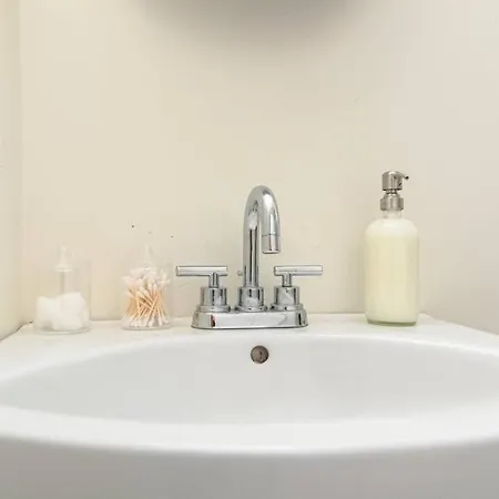 South Loop 3br Group Comfort Near Downtown, Grant Park, Soldier Field And Mccormick Place Apartment