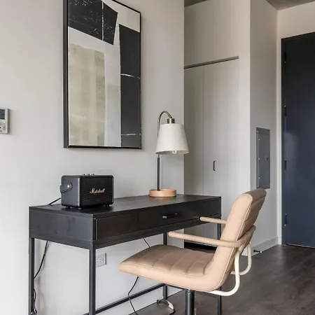 River North 1br W Pool Gym Nr Riverwalk L Chi-1030 Apartment