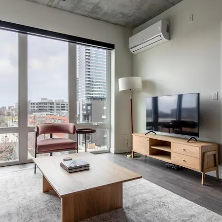 River North 1br W Pool Gym Nr Riverwalk L Chi-1030 *