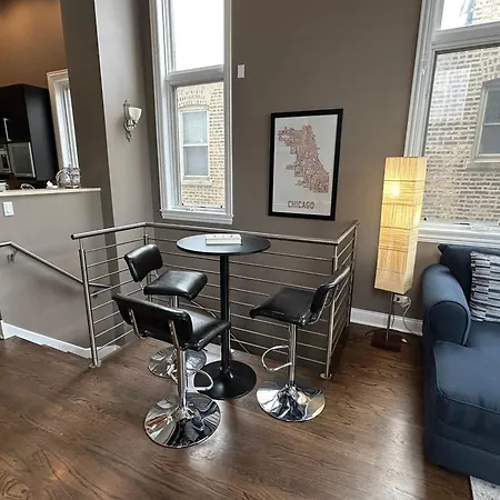 Wrigley Penthouse With Private Roof Deck And Parking *
