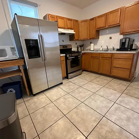 Holiday home Vintage-modern Hideaway In Logan Square *