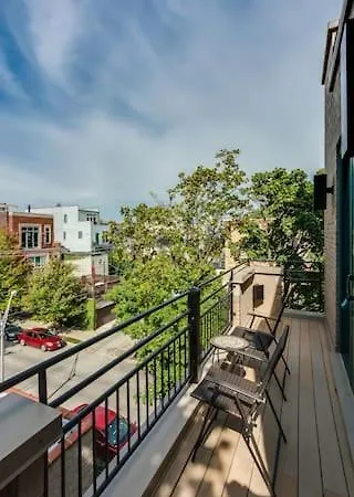 Upscale Penthouse Private Balcony * Chicago