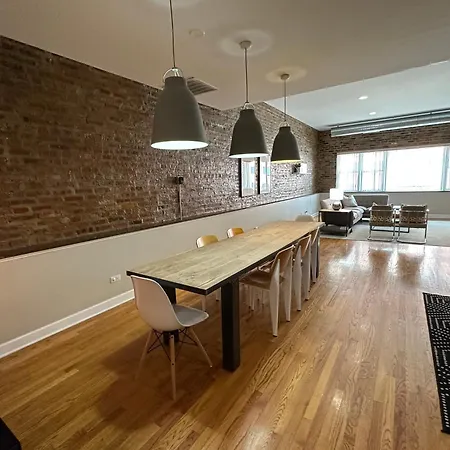Holiday home Trendy Wicker Park Loft With Parking