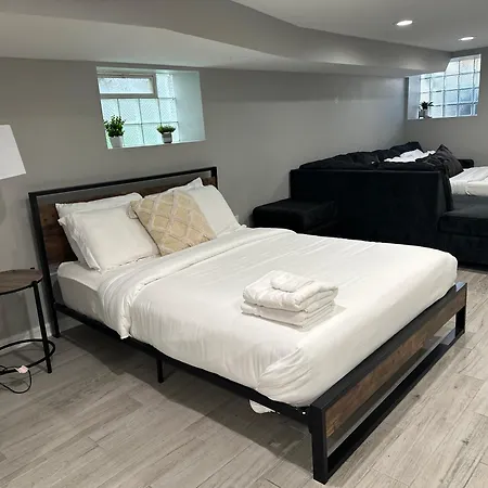South Shore Retreat 5 Bedrooms & Entertainment * Chicago