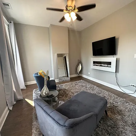 South Shore Retreat 5 Bedrooms & Entertainment * Chicago