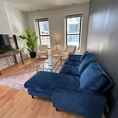 River North Hideaway With Amazing Views And Parking Holiday home *