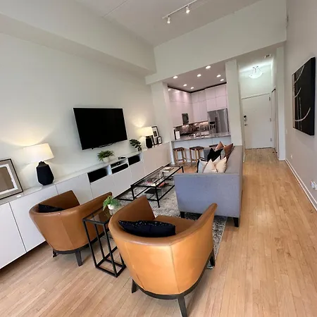 Holiday home Old Town Pied-a-terre With Private Terrace And Parking!