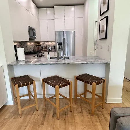 Old Town Pied-a-terre With Private Terrace And Parking! Holiday home *