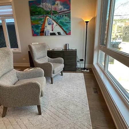 Holiday home Modern Sfh Near Mccormick Place & Soldier Field *