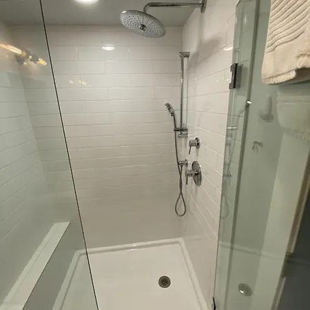 Logan Square Oasis Holiday home