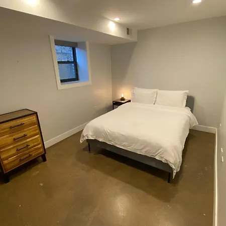 Holiday home Logan Square Oasis