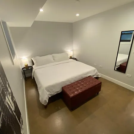 Holiday home Logan Square Oasis *