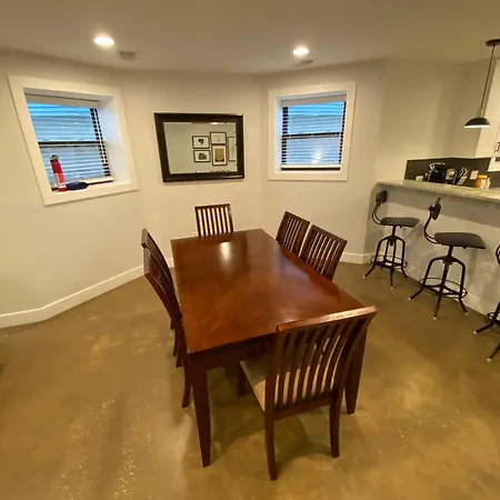 Logan Square Oasis Holiday home *