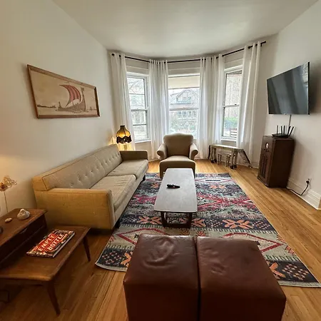 Logan Square Hideaway Holiday home Chicago