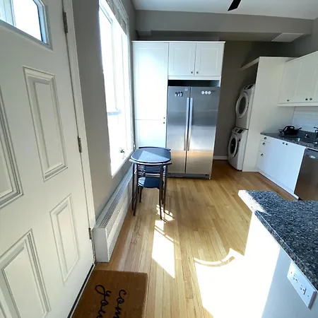 Holiday home Hidden Oasis In The Heart Of Lakeview *