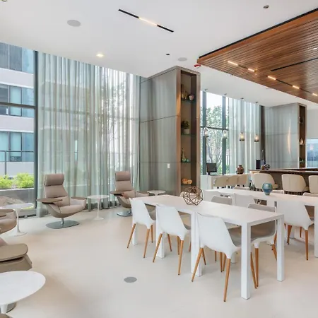 Apartment S Loop W Gym Pool Wd Nr The L Chi-185