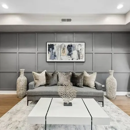 Apartment The Chic Urban Oasis Near The Lake! Chicago