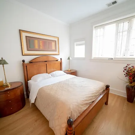 Apartment Bootlegger House Sleeps 10-20 Free Tv & Parking Chicago