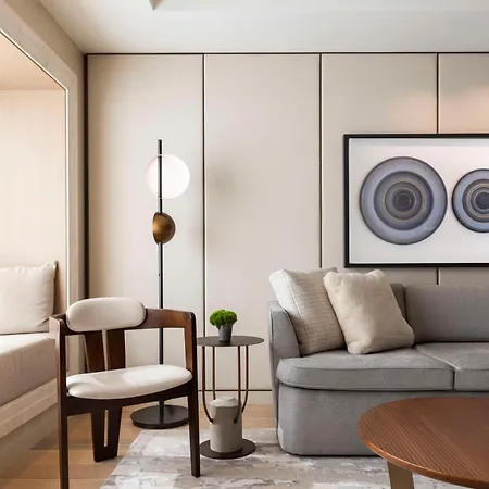 Park Hyatt Hotel 5*