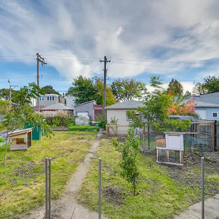 Stylish Duplex Close To Parks And Dtwn Chicago