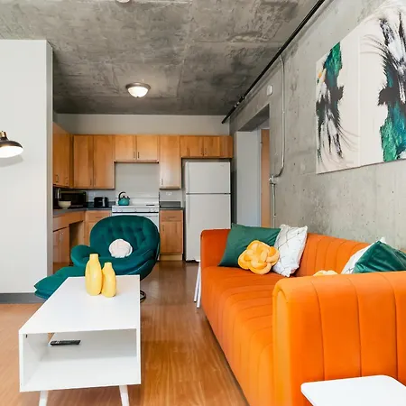 Get Away Apartment Chicago