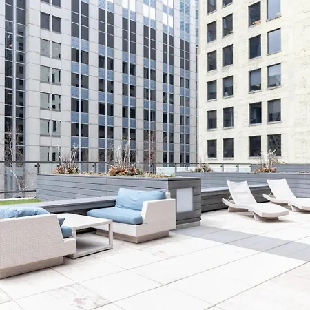 Loop 1br W Gym Pool Nr Financial District Chi-232
