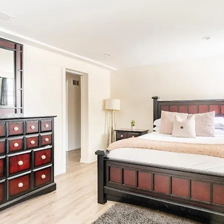 Apartment Cozy 2 Brm Mins Away From United Center